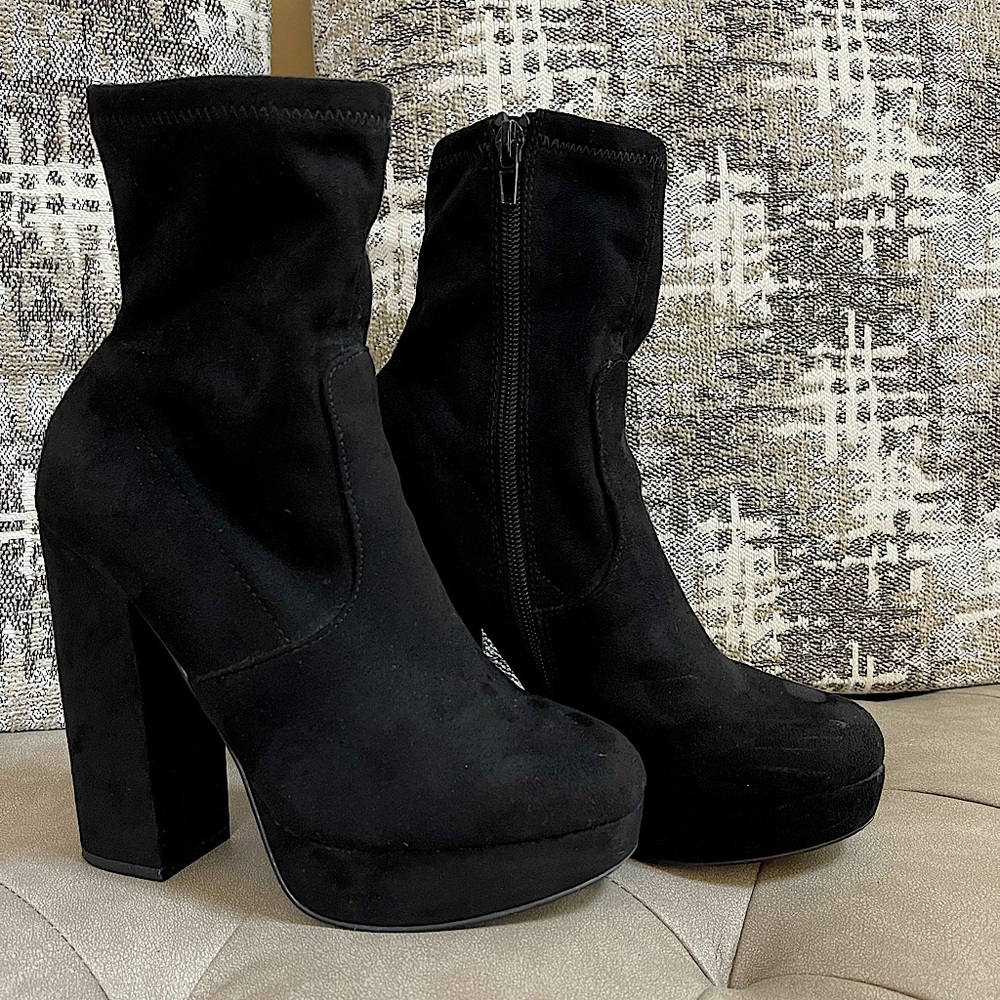 Steve Madden Black Platform Sock Booties